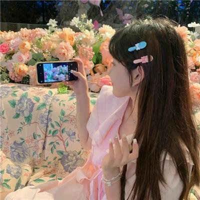 窗里的光